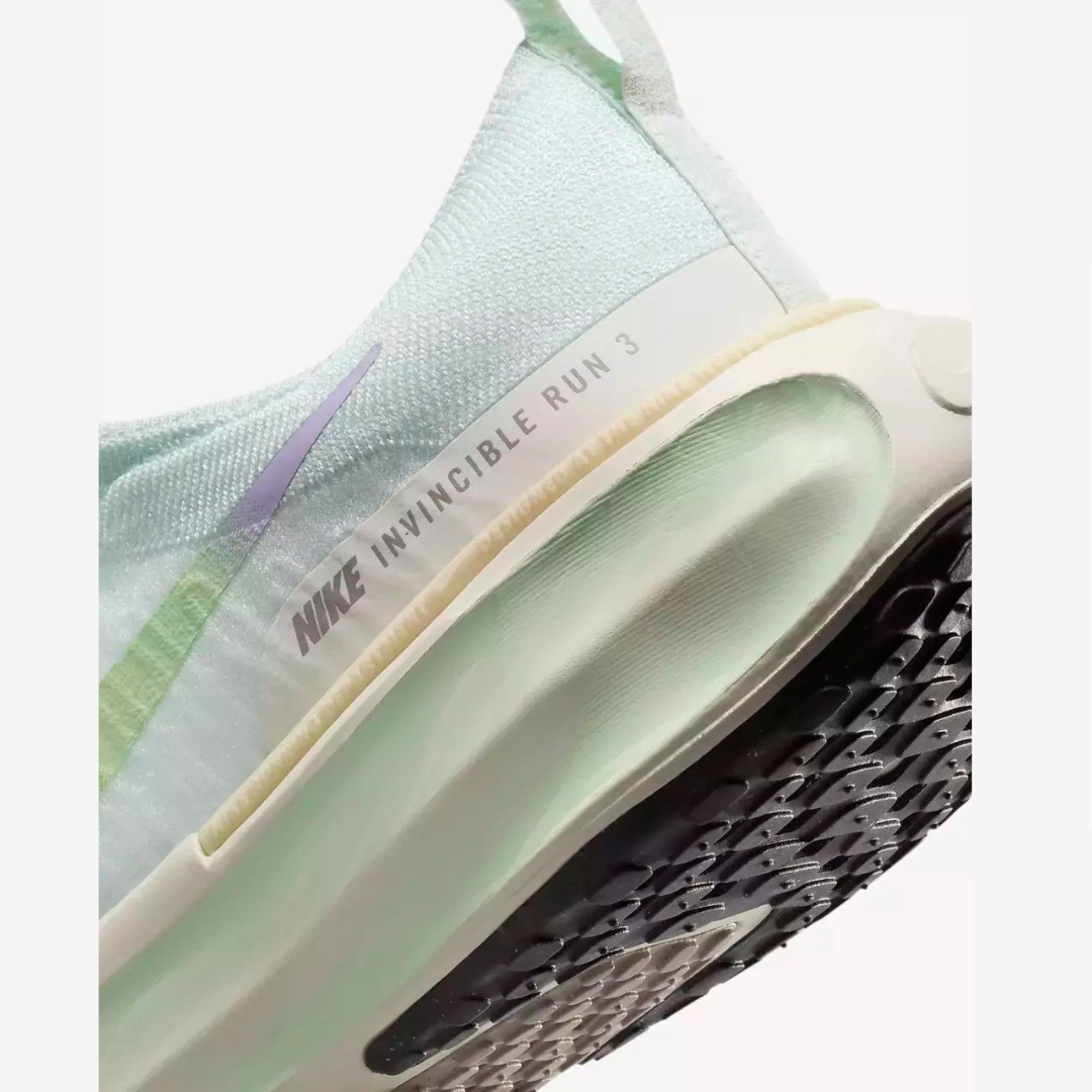 Nike Invincible Run 3 - Barely Green Violet Mist
