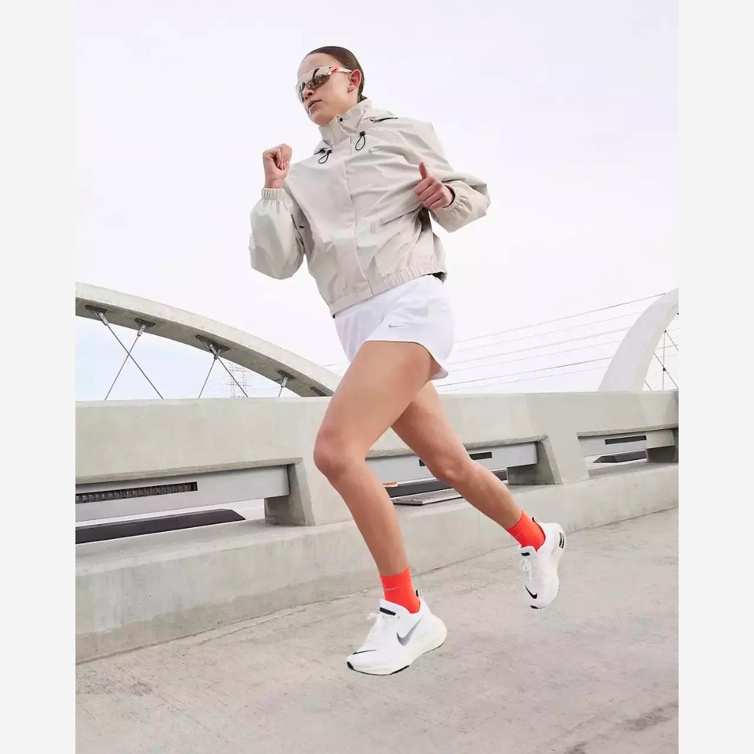 Nike Invincible Run 3 - Branco\Preto