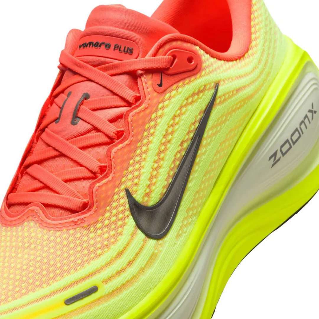 Nike Vomero Plus Verde Vermelho