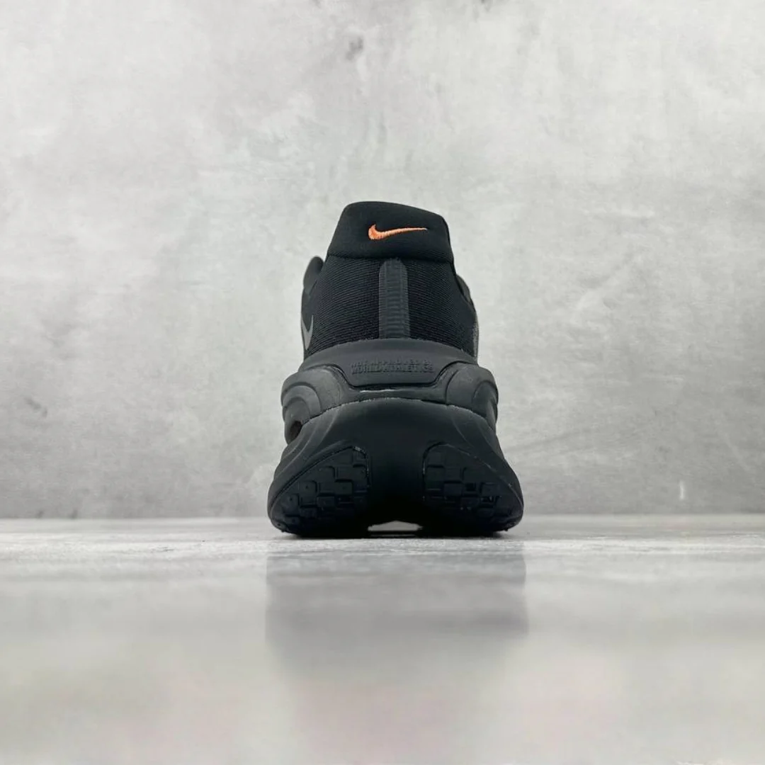 Nike Vomero Premium - Preto Laranja