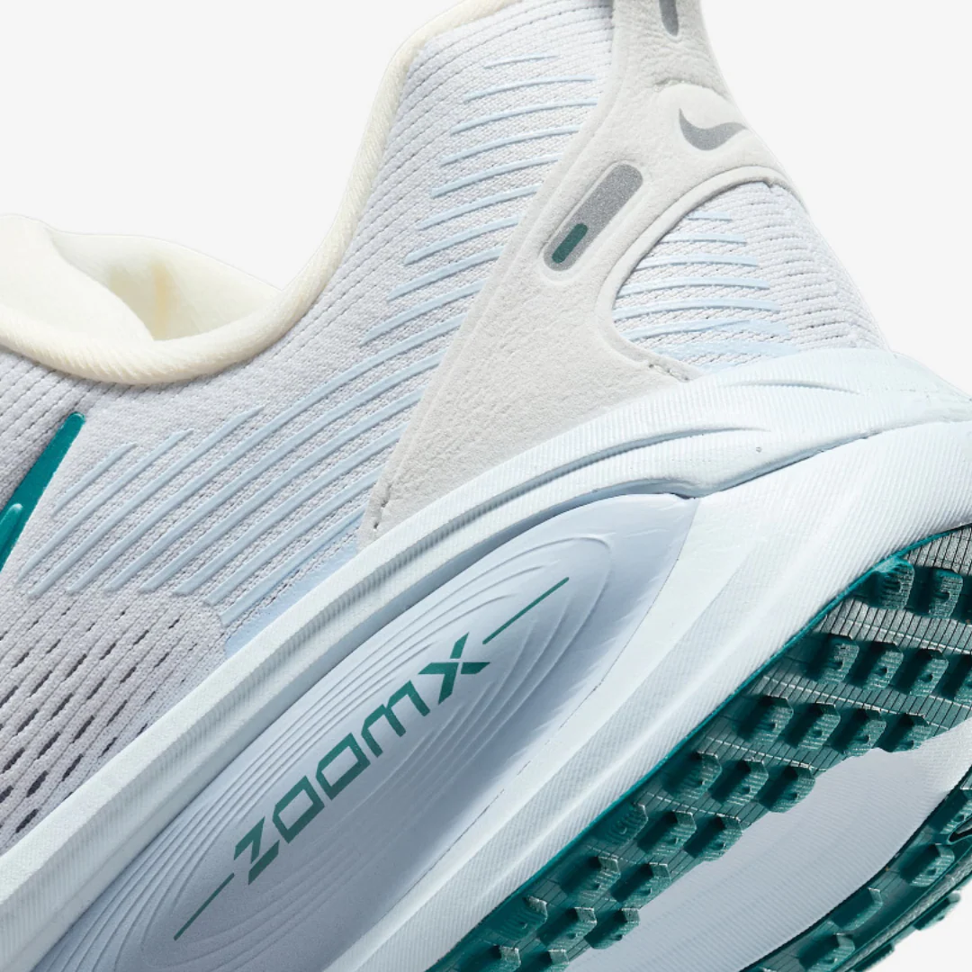 Nike Vomero 18 - Branco\Verde