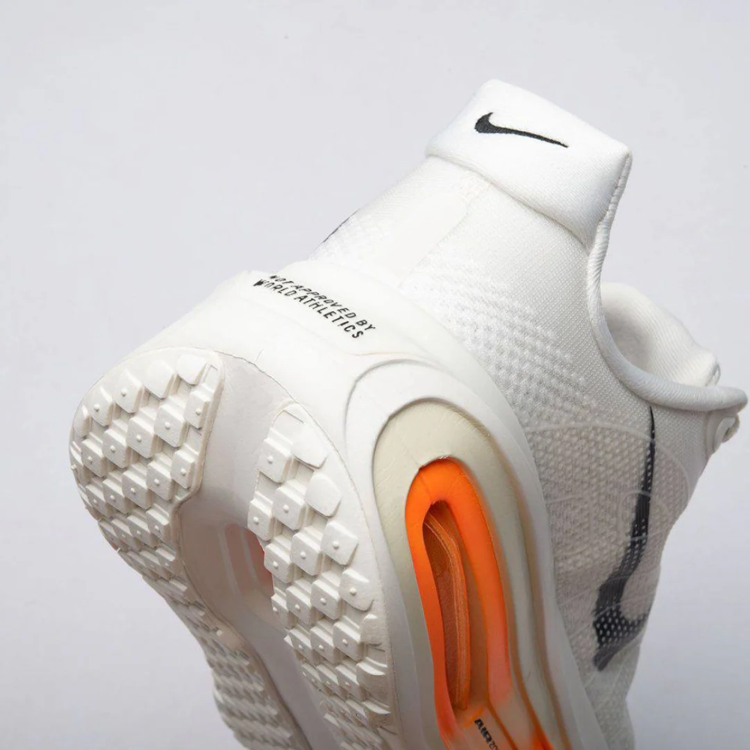 Nike Vomero Premium - Bege Laranja