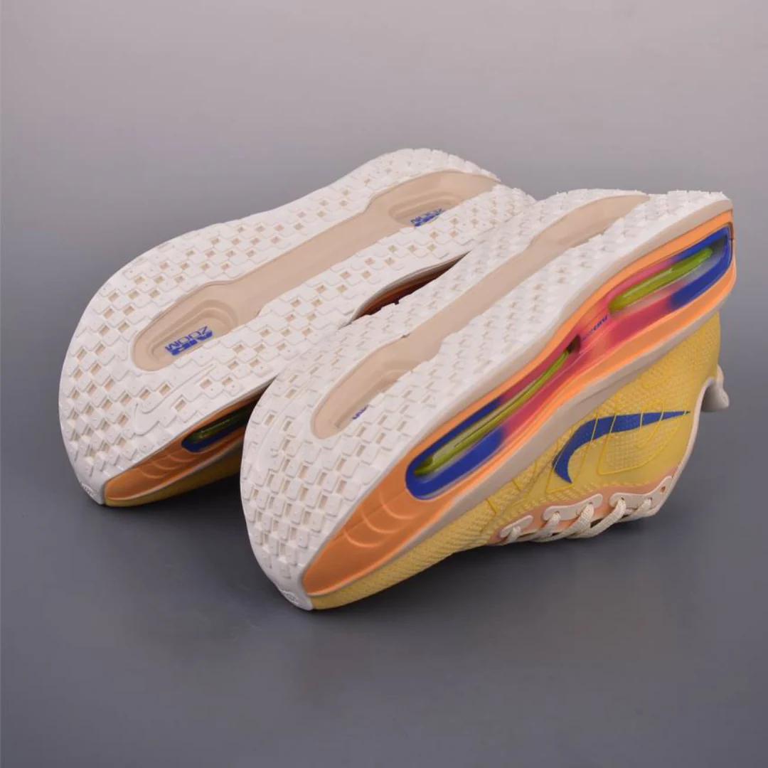 Nike Vomero Premium - Amarelo Multicolor