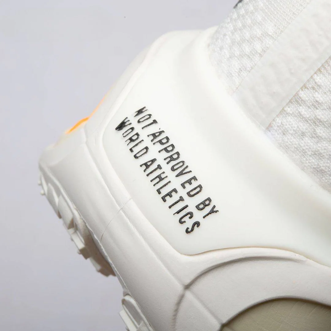 Nike Vomero Premium - Bege Laranja