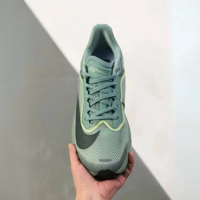 Nike Zoom Fly 6 Verde Oliva