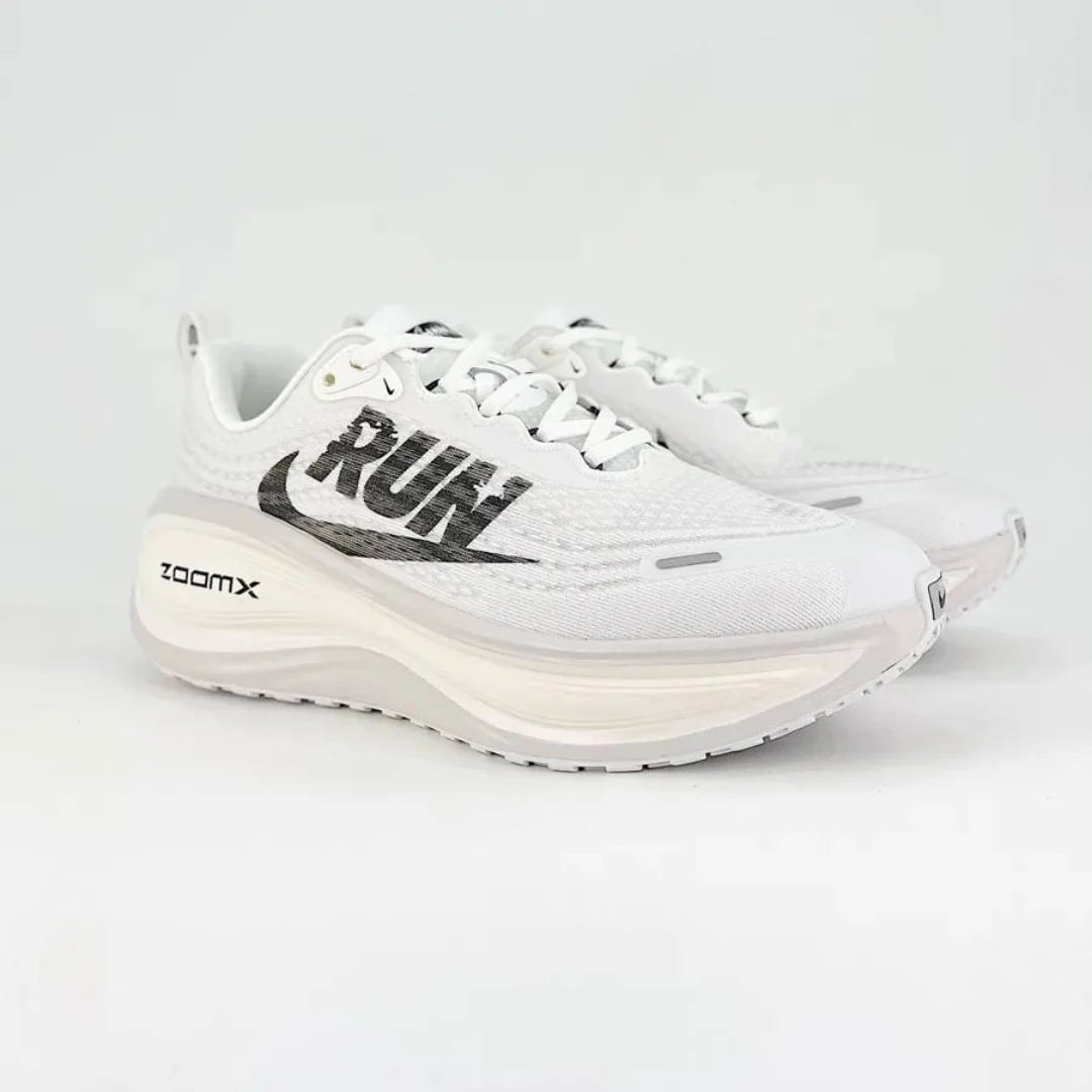 Nike Vomero Plus Branco Preto