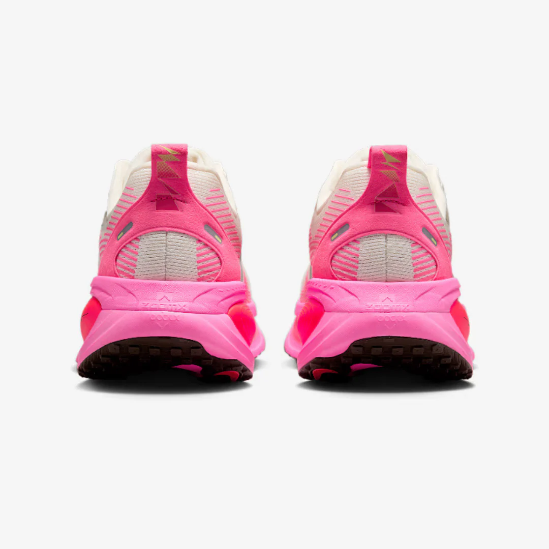 Nike Vomero 18 - Rosa\Bege