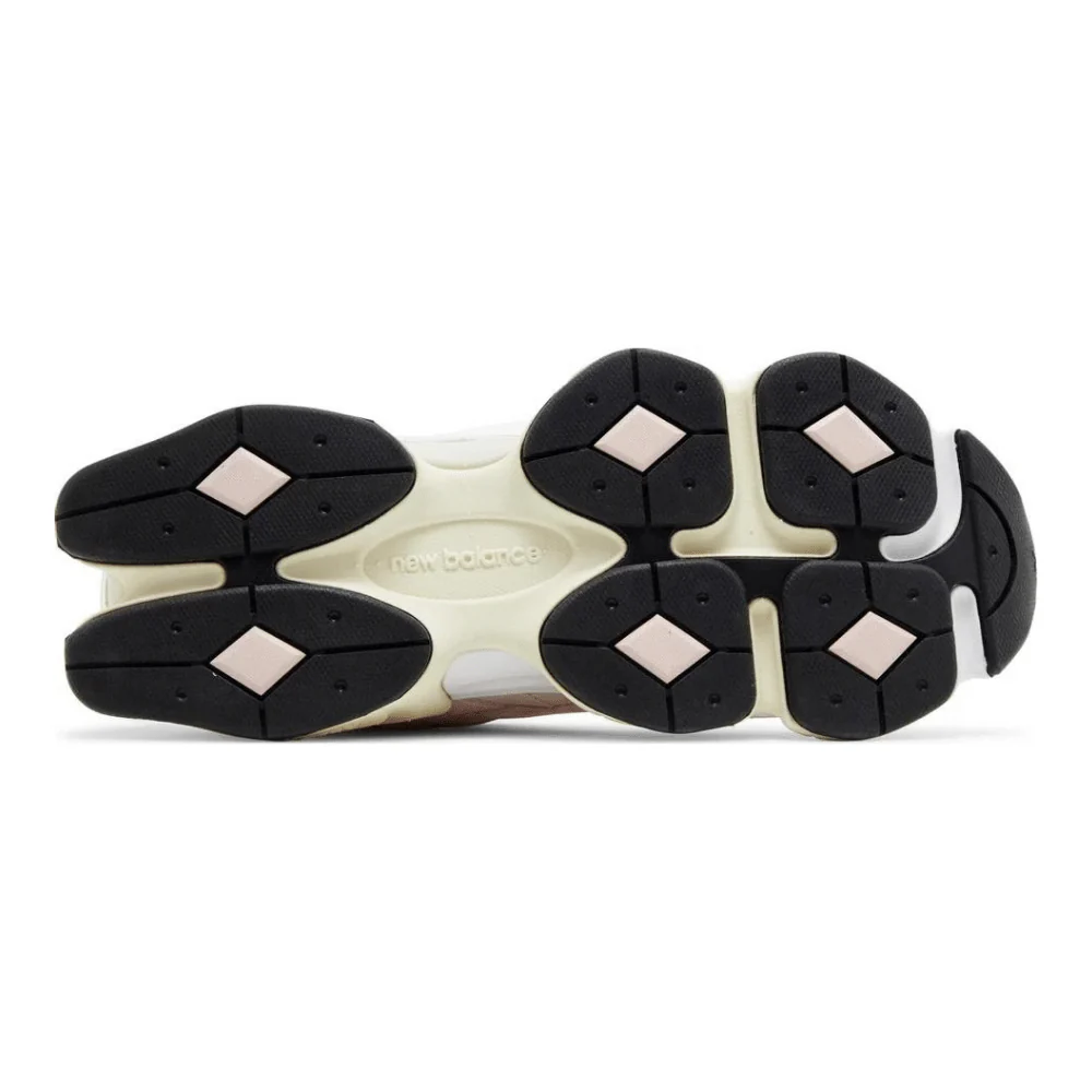 New Balance 9060 Sea Salt Pink Haze