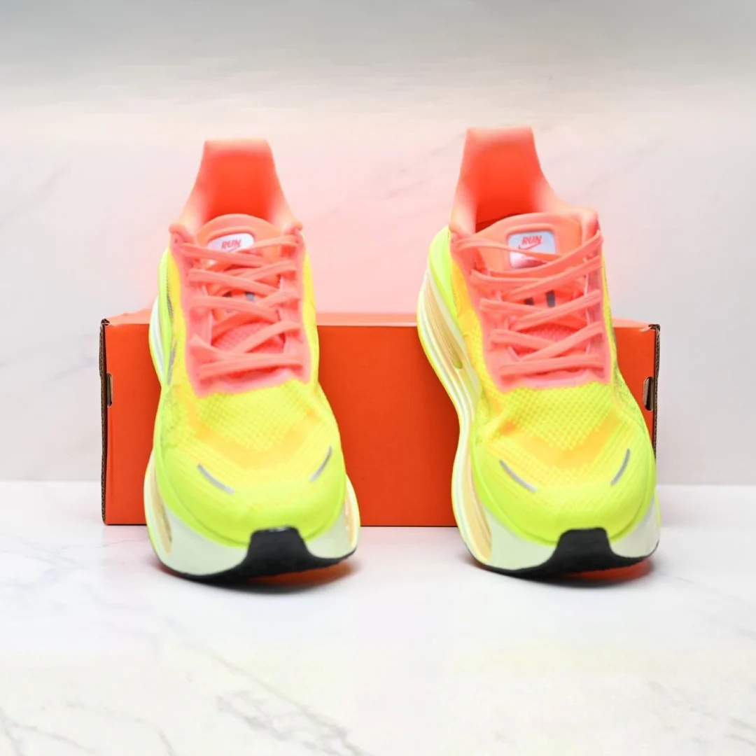 Nike Vomero Premium - Amerelo Laranja