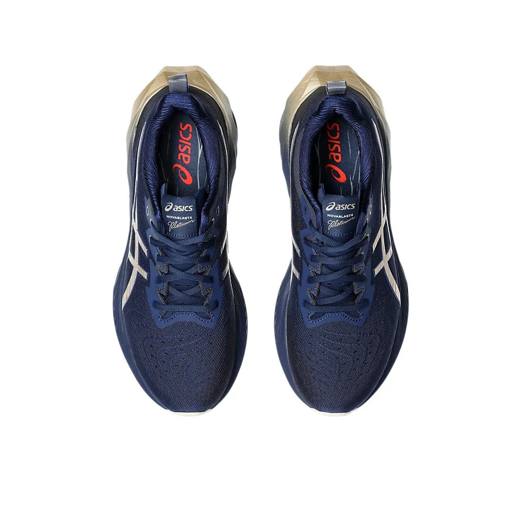 Asics NovaBlast 4 Platinum Azul Marinho Dourado