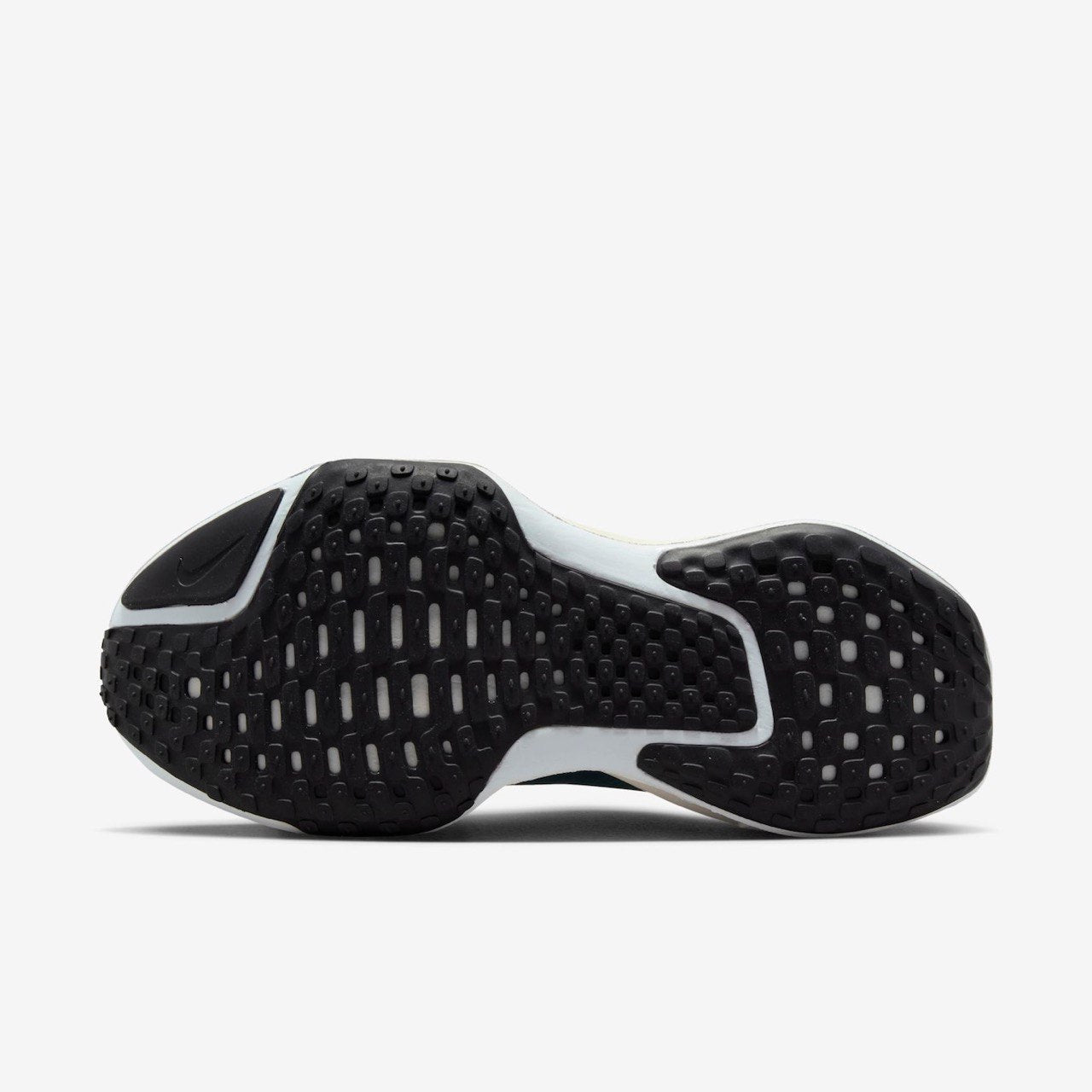 Nike Invincible Run 3 - Black White