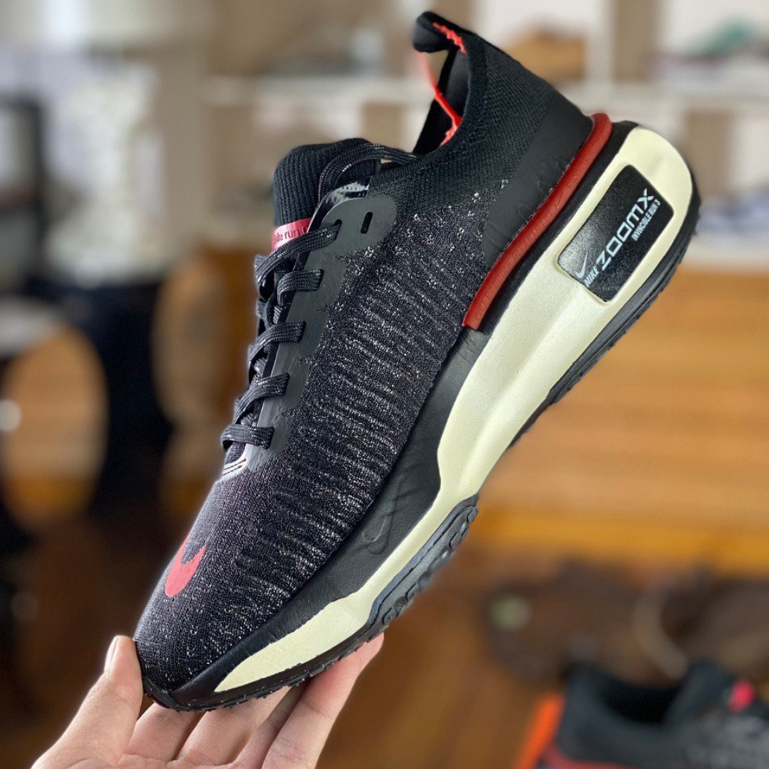 Nike Invincible Run 3 - Preto Vermelho