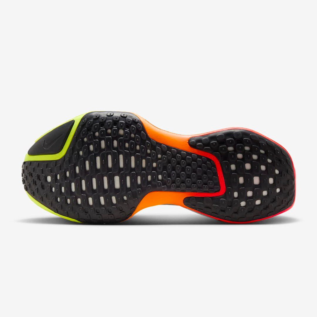 Nike Invincible Run 3 - White Bright Crimson