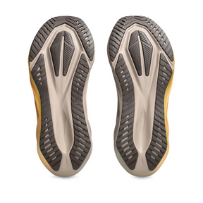 Asics NovaBlast 5 Luxe - Dourado Marrom