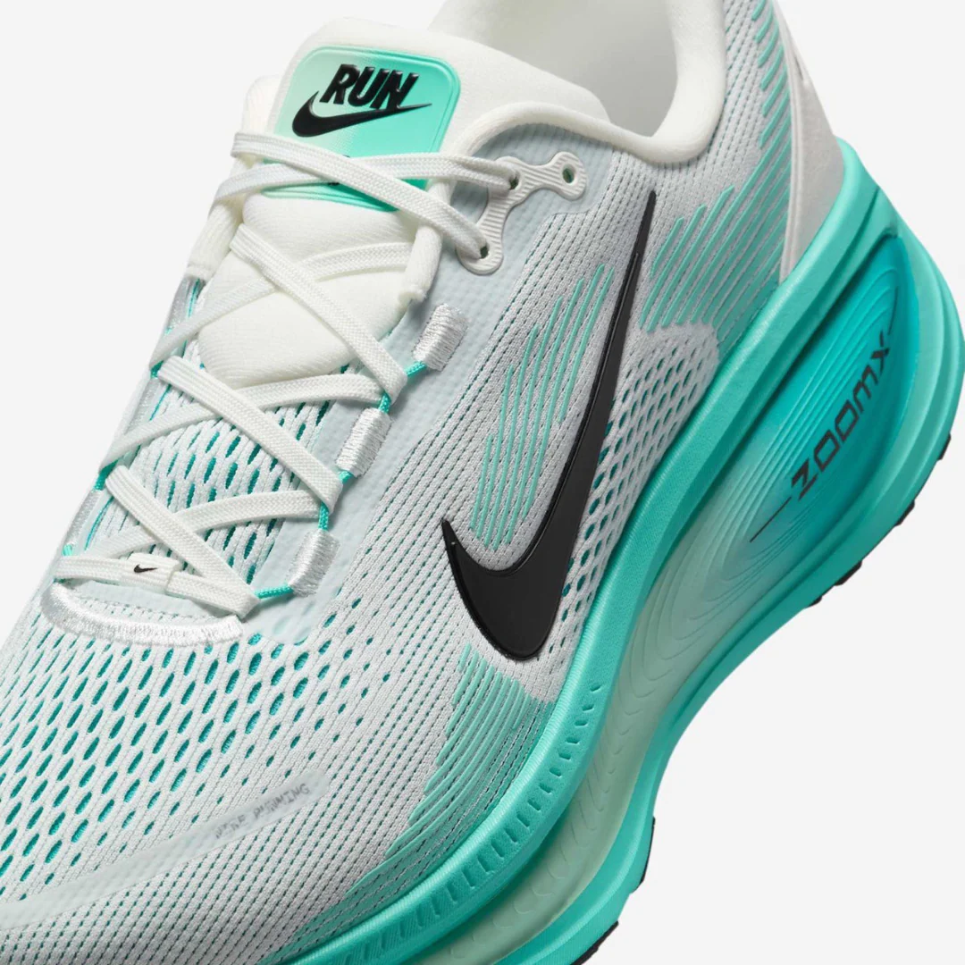 Nike Vomero 18 - Whinte\Dusty Cactus