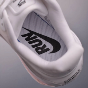 Nike Vomero Premium - Branco Rosa