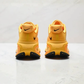 Nike Vomero Premium - Amarelo