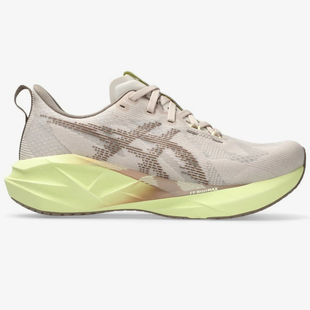 Asics NovaBlast 5 - Bege Marrom