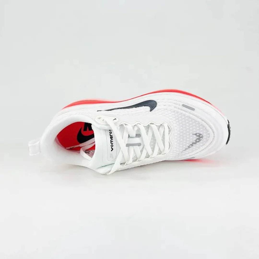 Nike Vomero Plus Branco Vermelho