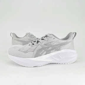Asics NovaBlast 5 - Branco