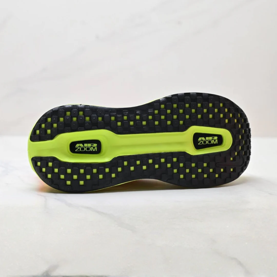 Nike Vomero Premium - Amerelo Laranja