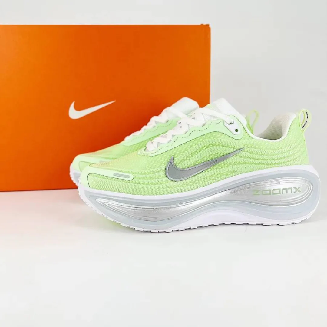 Nike Vomero Plus Verde Platinum