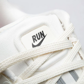 Nike Vomero Premium - Bege Laranja