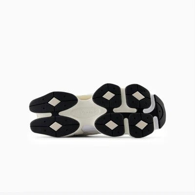 New Balance 9060 Sea Salt Moonbean