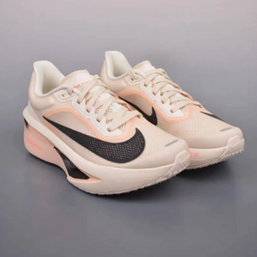 Nike Zoom Fly 6 Bege