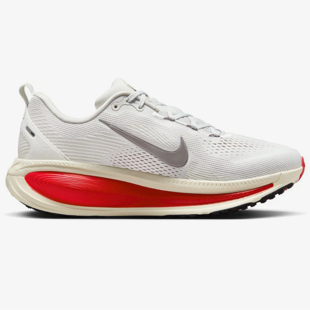 Nike Vomero 18 - Branco\Vermelho