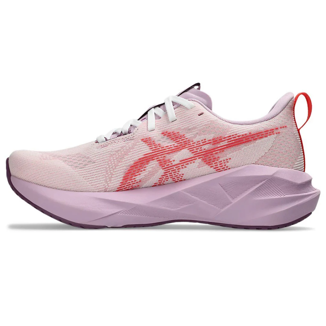 Asics NovaBlast 5 - Rosa Vermelho