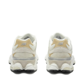 New Balance 9060 Sea Salt Turtledove