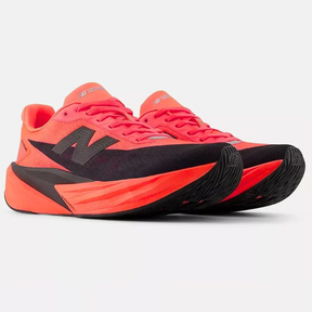 New Balance Fuelcell Rebel V5 - Urgent Red Black