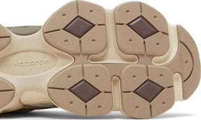 New Balance 9060 Sea Salt Matter Timberwolf