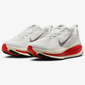 Nike Vomero 18 - Branco\Vermelho