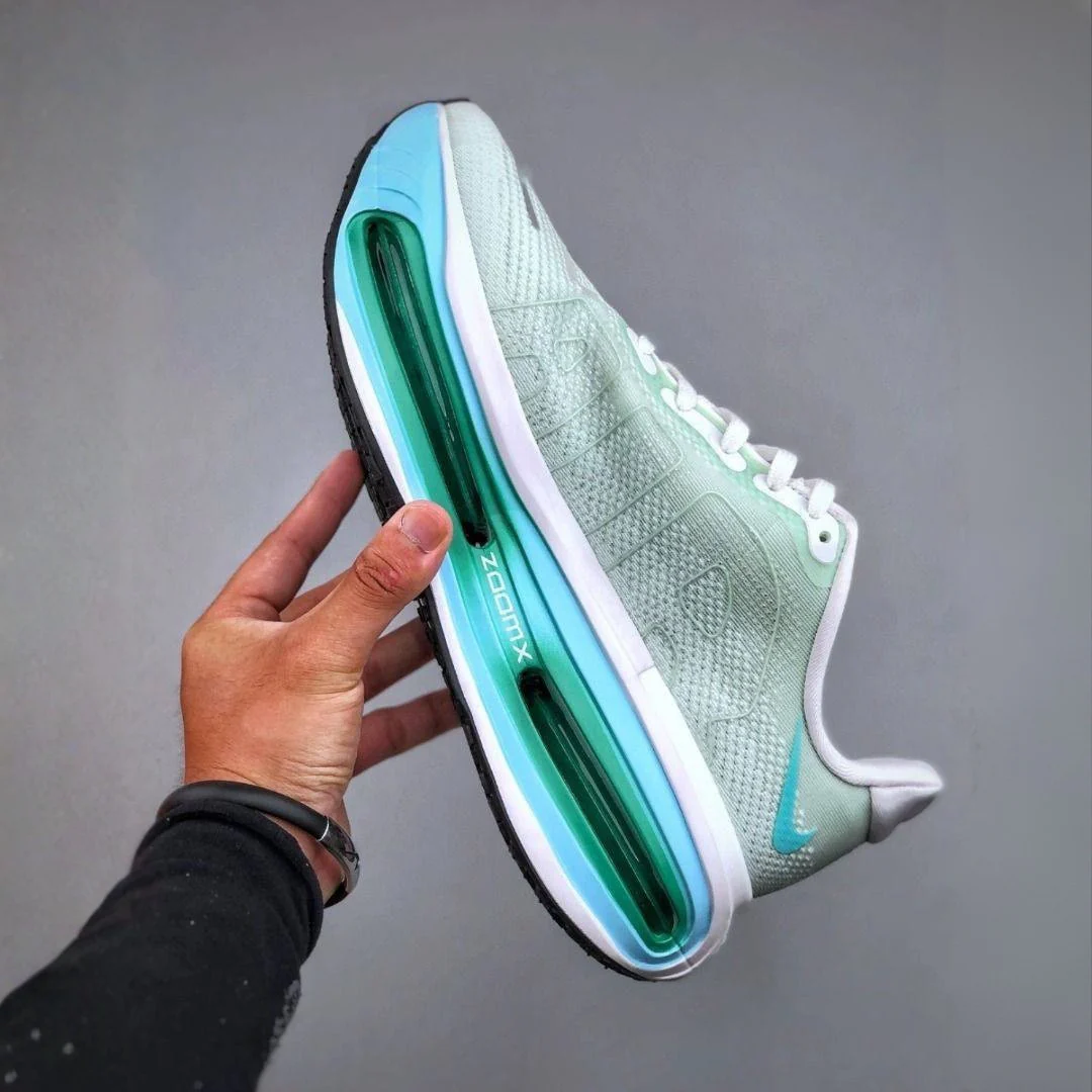 Nike Vomero Premium - Verde Azul