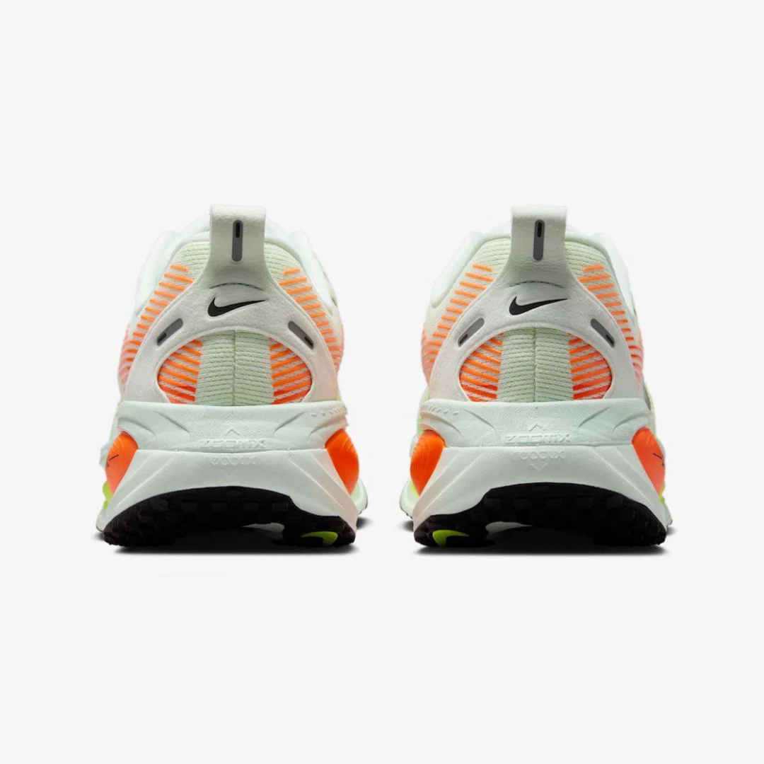 Nike Vomero 18 - Verde\Laranja