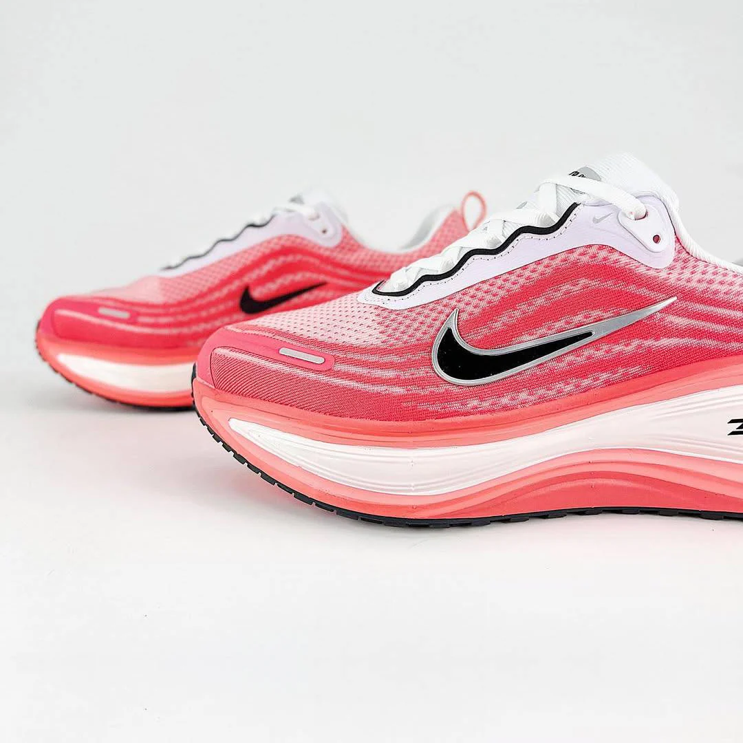 Nike Vomero Plus Vermelho Branco