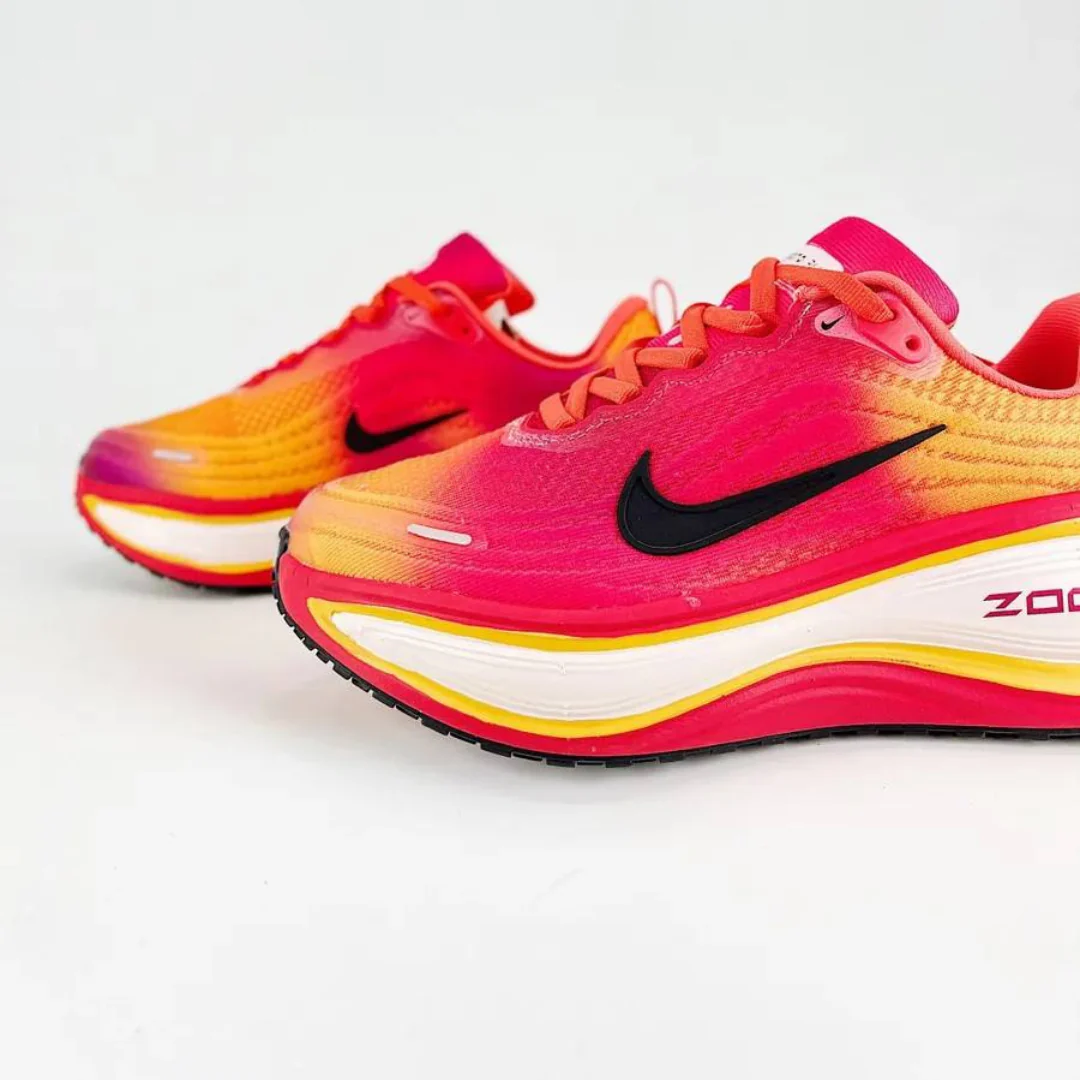 Nike Vomero Plus Sunset