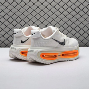 Nike Vomero Premium - Bege Laranja