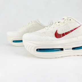 Nike Vomero Premium - Bege Vermelho