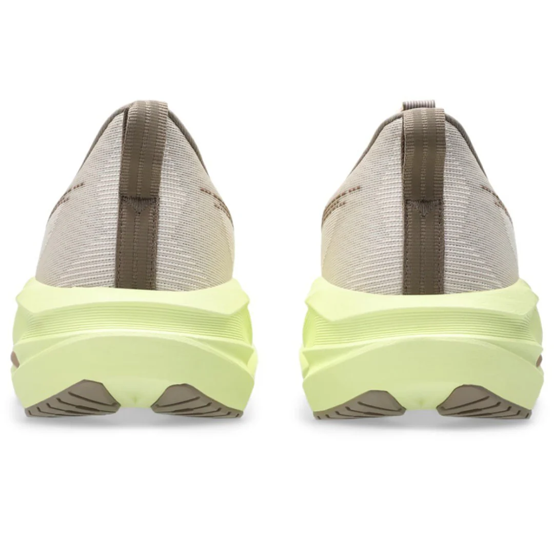 Asics NovaBlast 5 - Bege Marrom