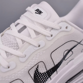 Nike Vomero Premium - Branco Preto