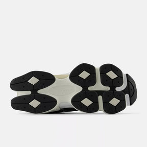 New Balance 9060 Sea Salt Black Magnet