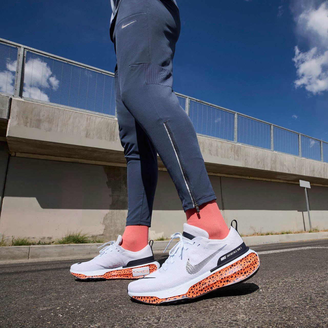 Nike Invincible Run 3 - Electric